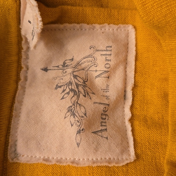 Angel of the North Yellow Cotton Cashmere Wool Blend Top - Picture 5 of 8
